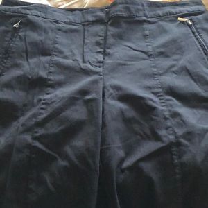 Izod black golf shorts. Size 18